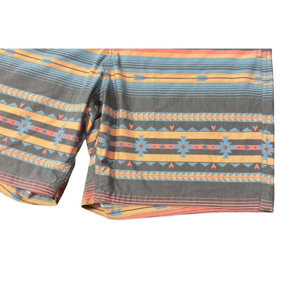Faherty Doug Good Feather Native Design Board Shorts Swim Surf Men’s Size 32
